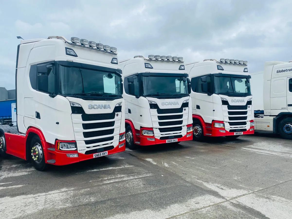 2019 Scania S450 6x2 Midlift - Image 1