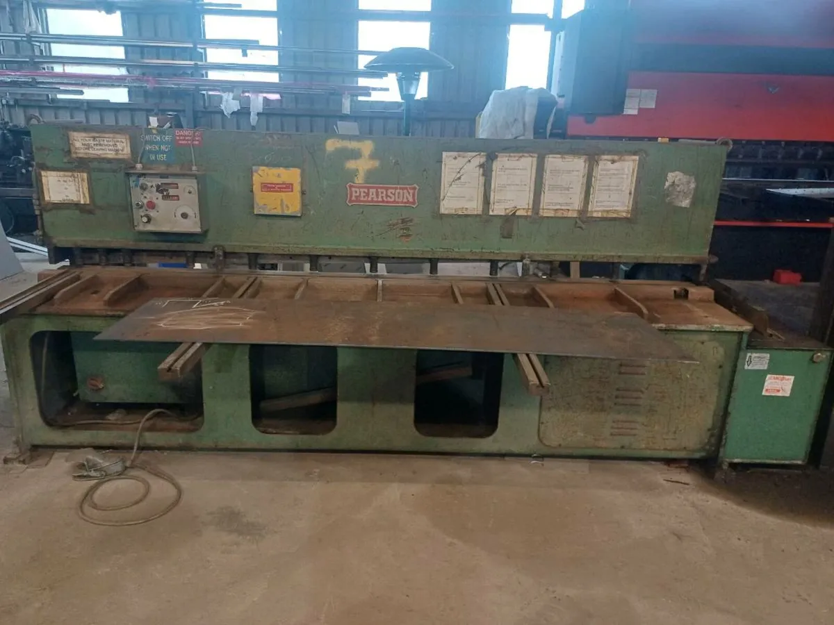 Pearson guillotine - Image 1