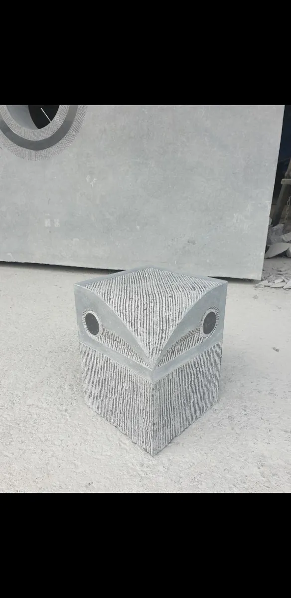 Kilkenny limestone owls - Image 3