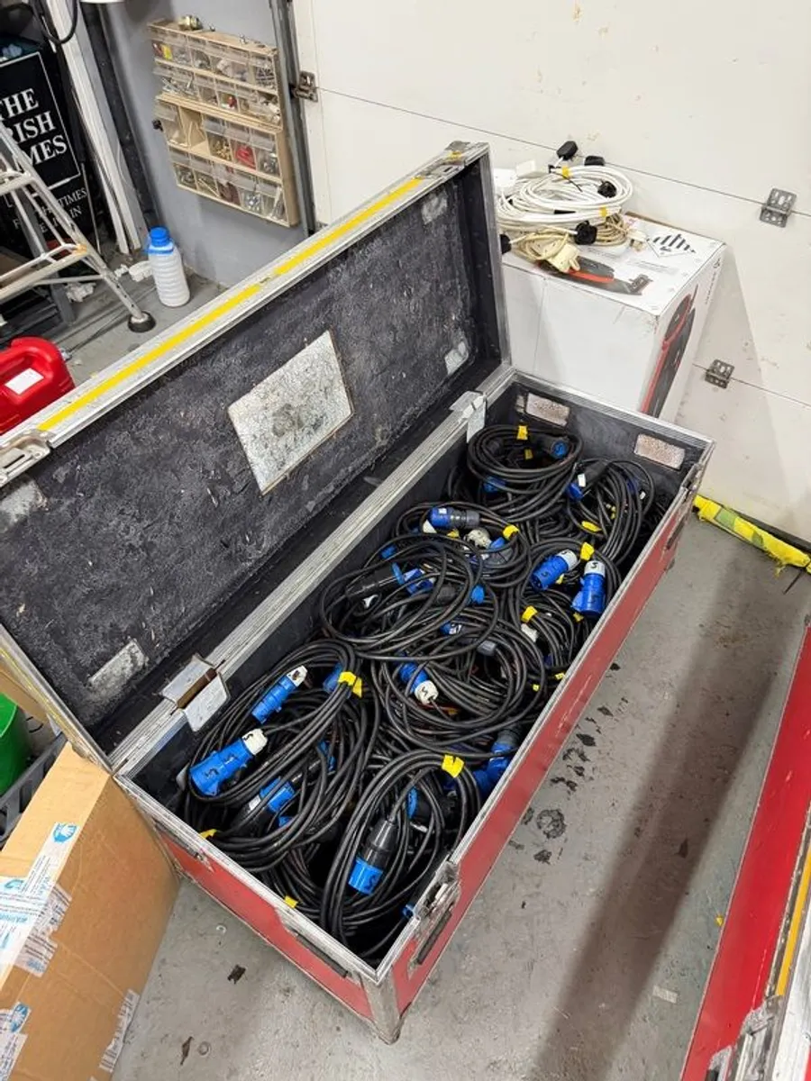 16a Event Power Cables - Image 1