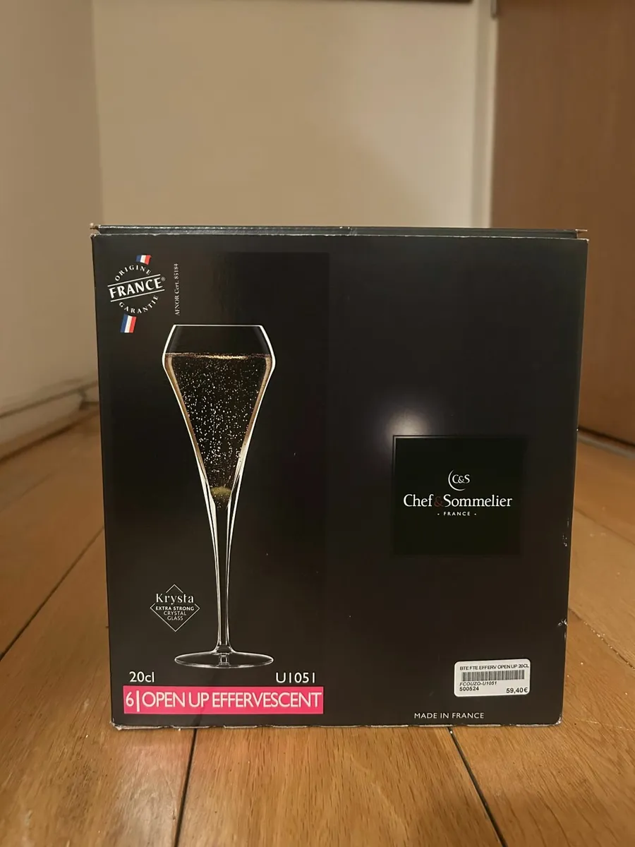 Premium Champagne glasses to sell - Image 1