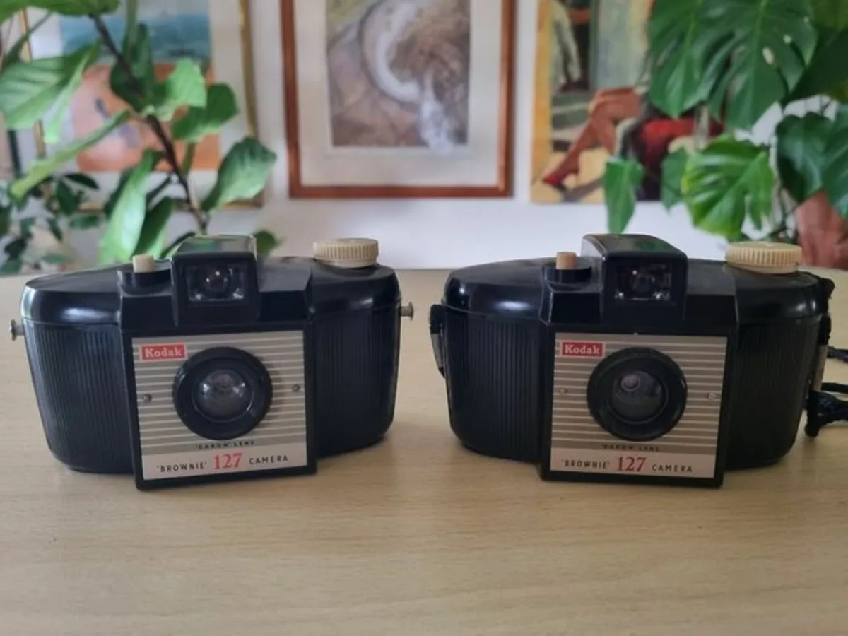 2 x Vintage Kodak Browni 127 camera - Image 4
