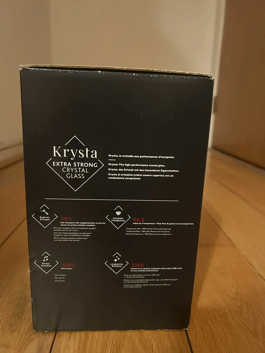 Premium Champagne glasses to sell - Image 3