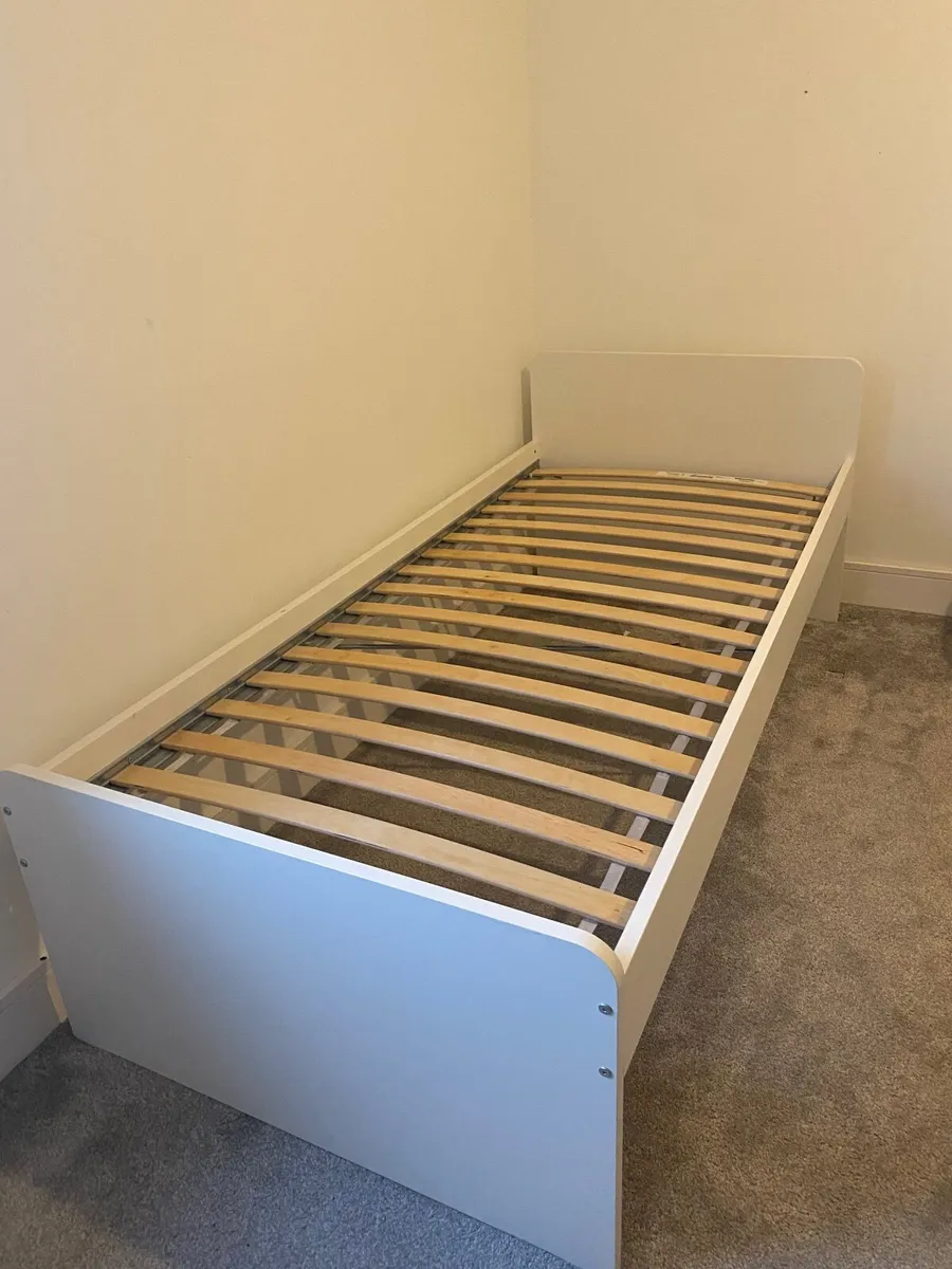 Bed frame - Image 2