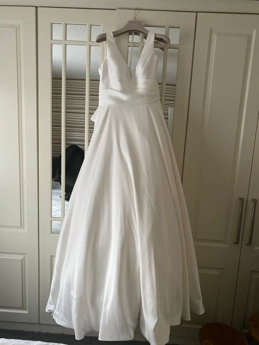 Wedding Dress - Image 3