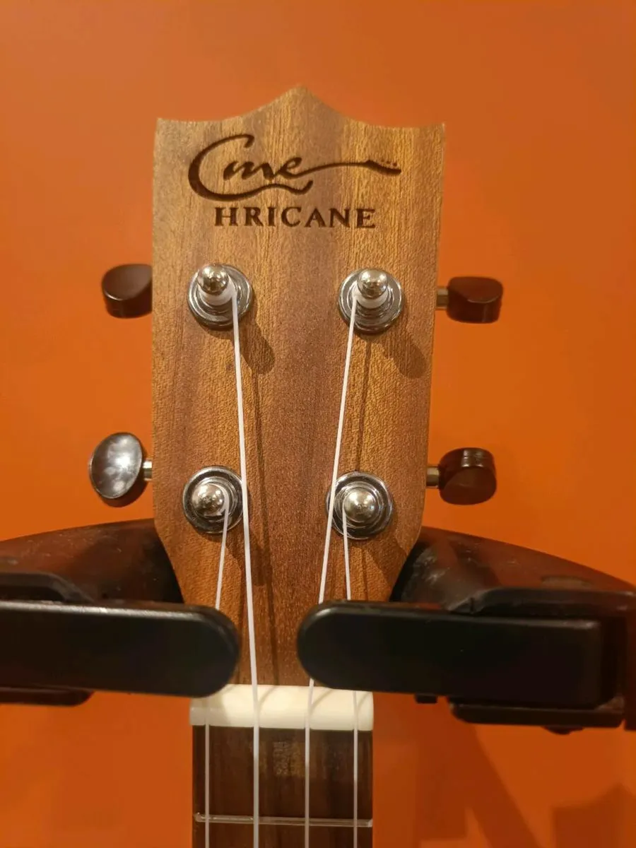 Concert Ukulele - Spruce Top + Full Bundle - Image 3