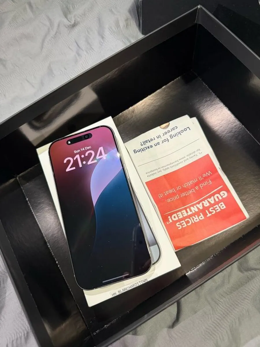iPhone 16 Pro 256GB - Image 1