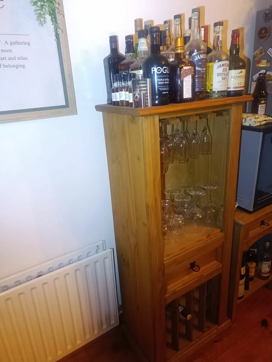 Mexican pine wine/liquor cabinet - Image 4
