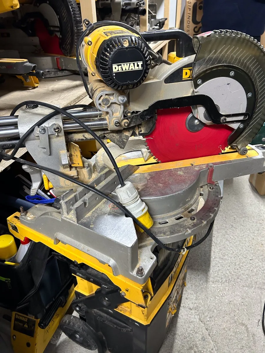 Dewalt Mitre saws 300mm Dia blade x 4 (Serviced) - Image 2