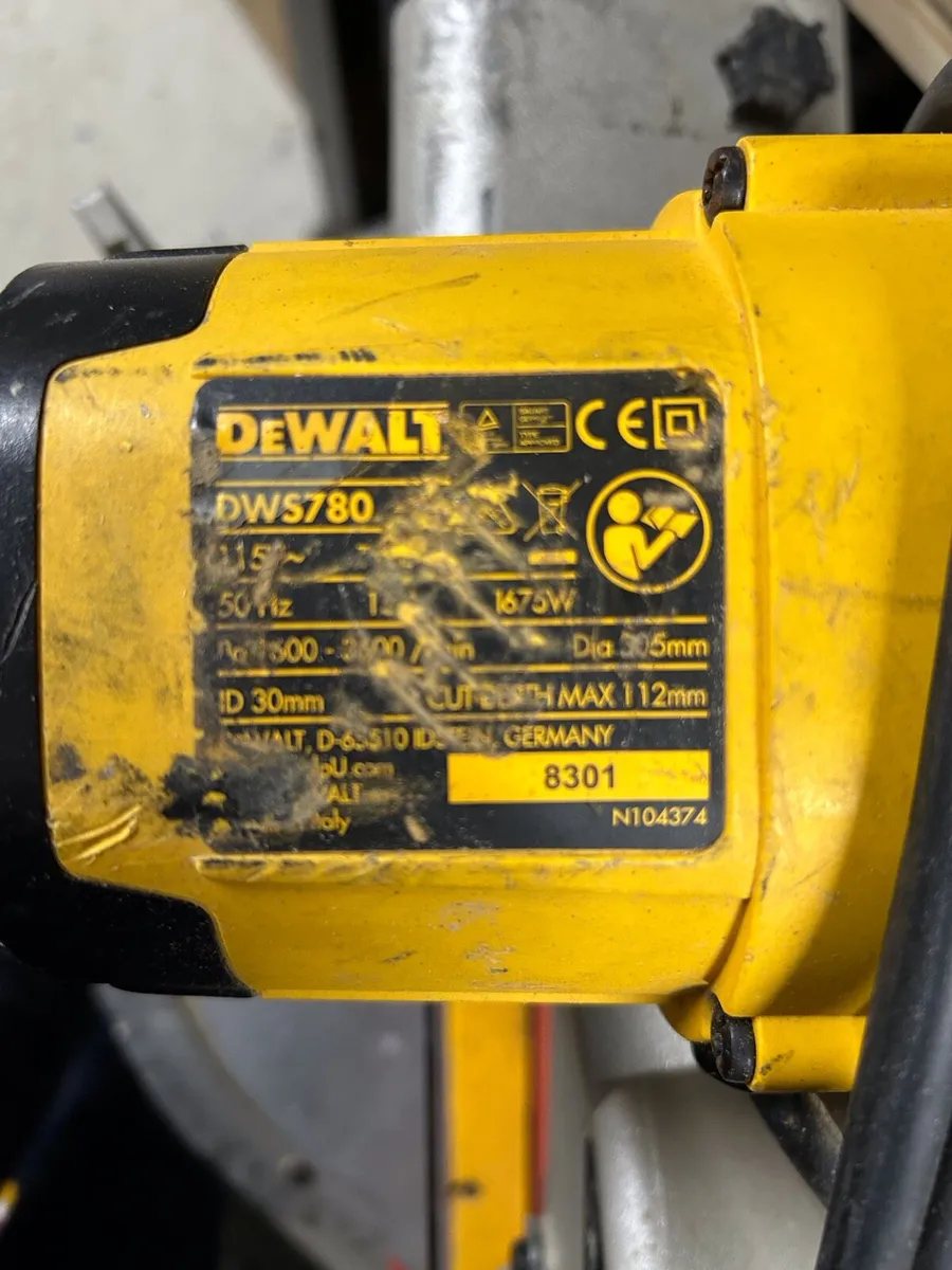 Dewalt Mitre saws 300mm Dia blade x 4 (Serviced) - Image 3