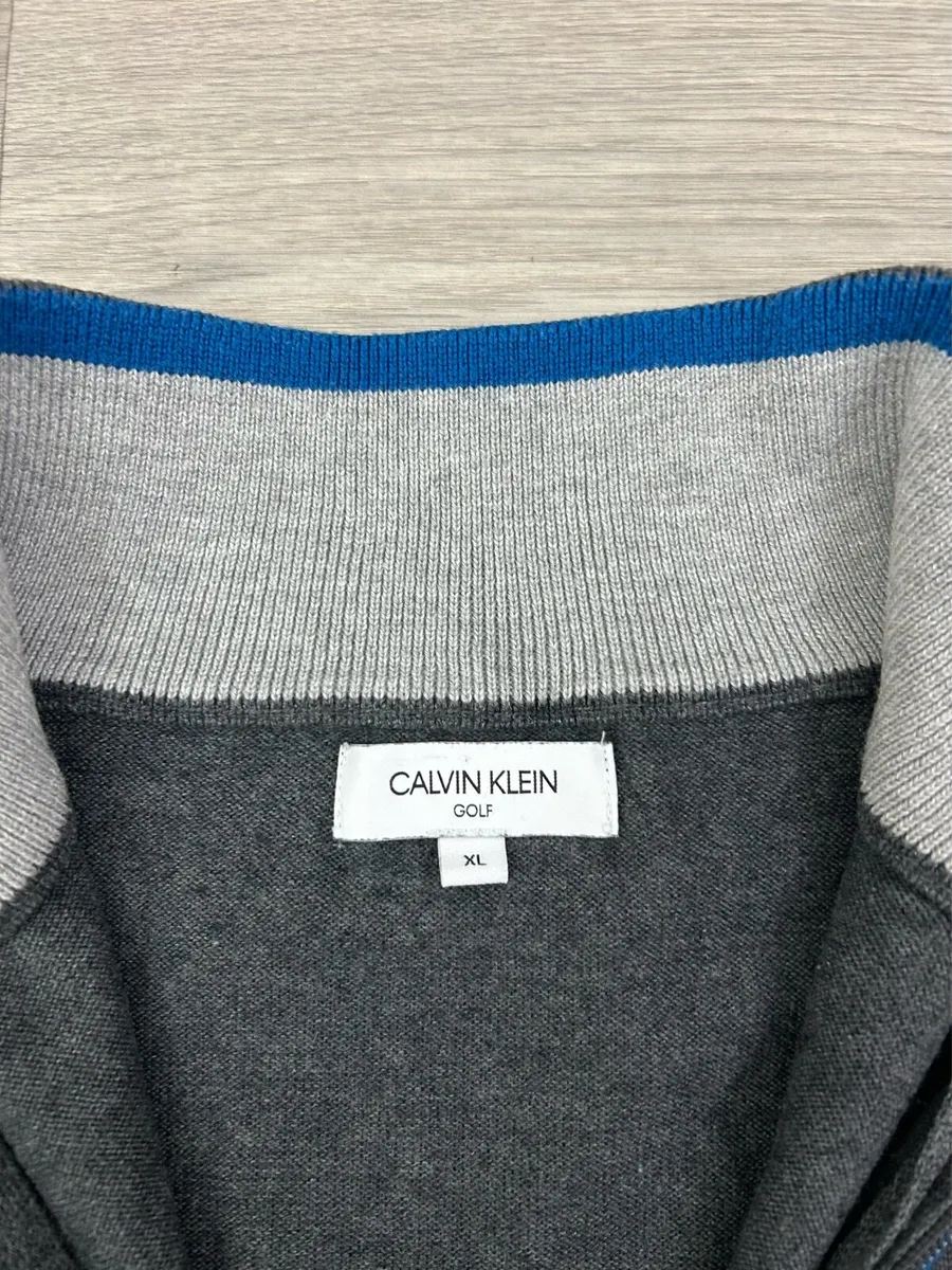 CK Calvin Klein Golf Half Zip Cotton Blend Jumper - Image 4
