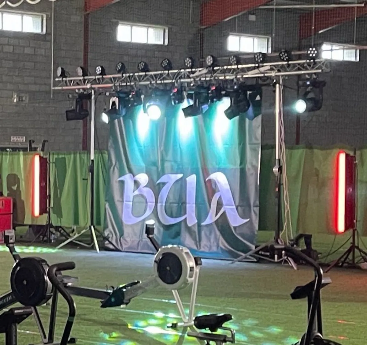 Complete 6m Wind Up Truss System - Image 1