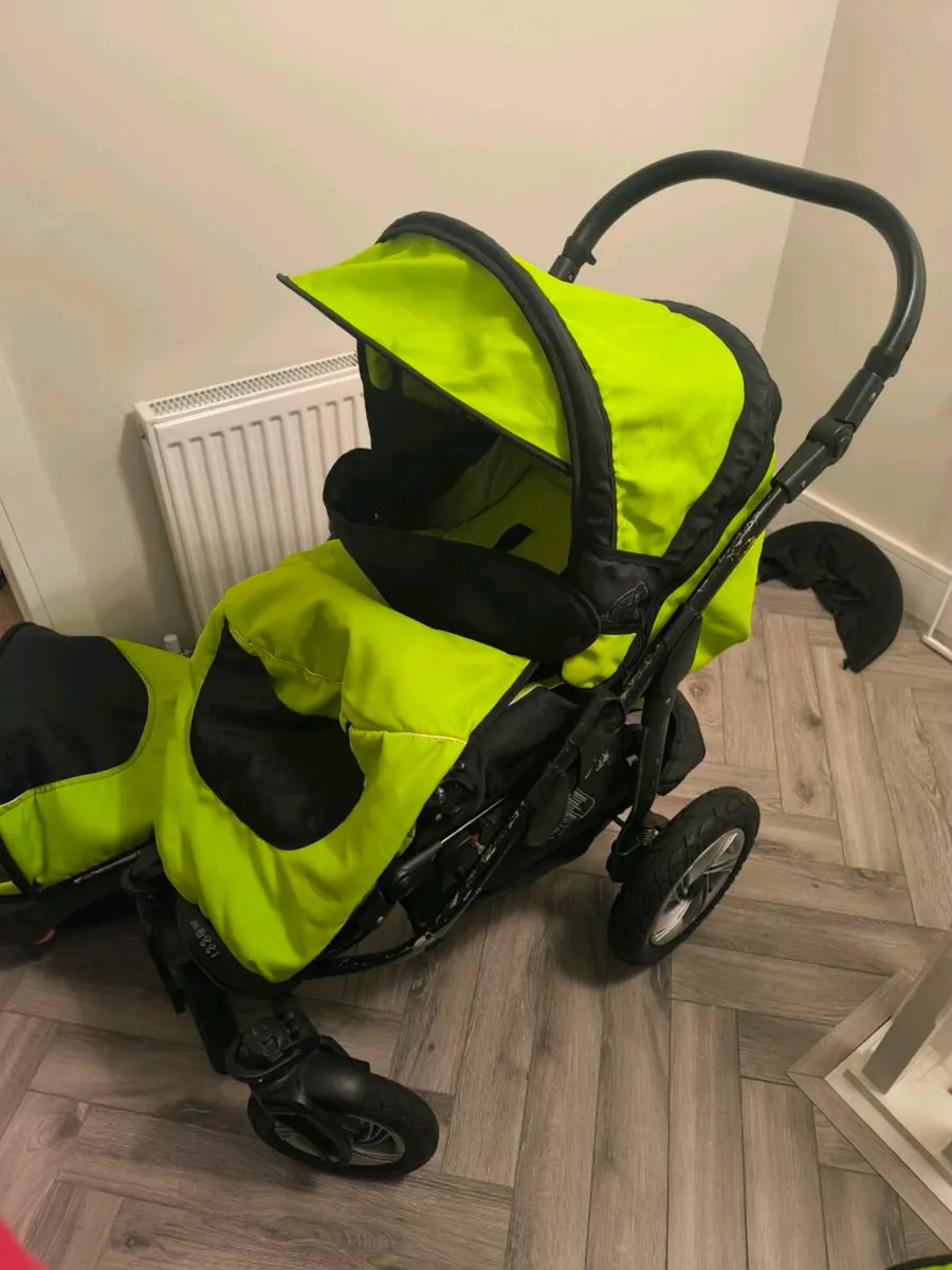 Baby Travel system - Image 1