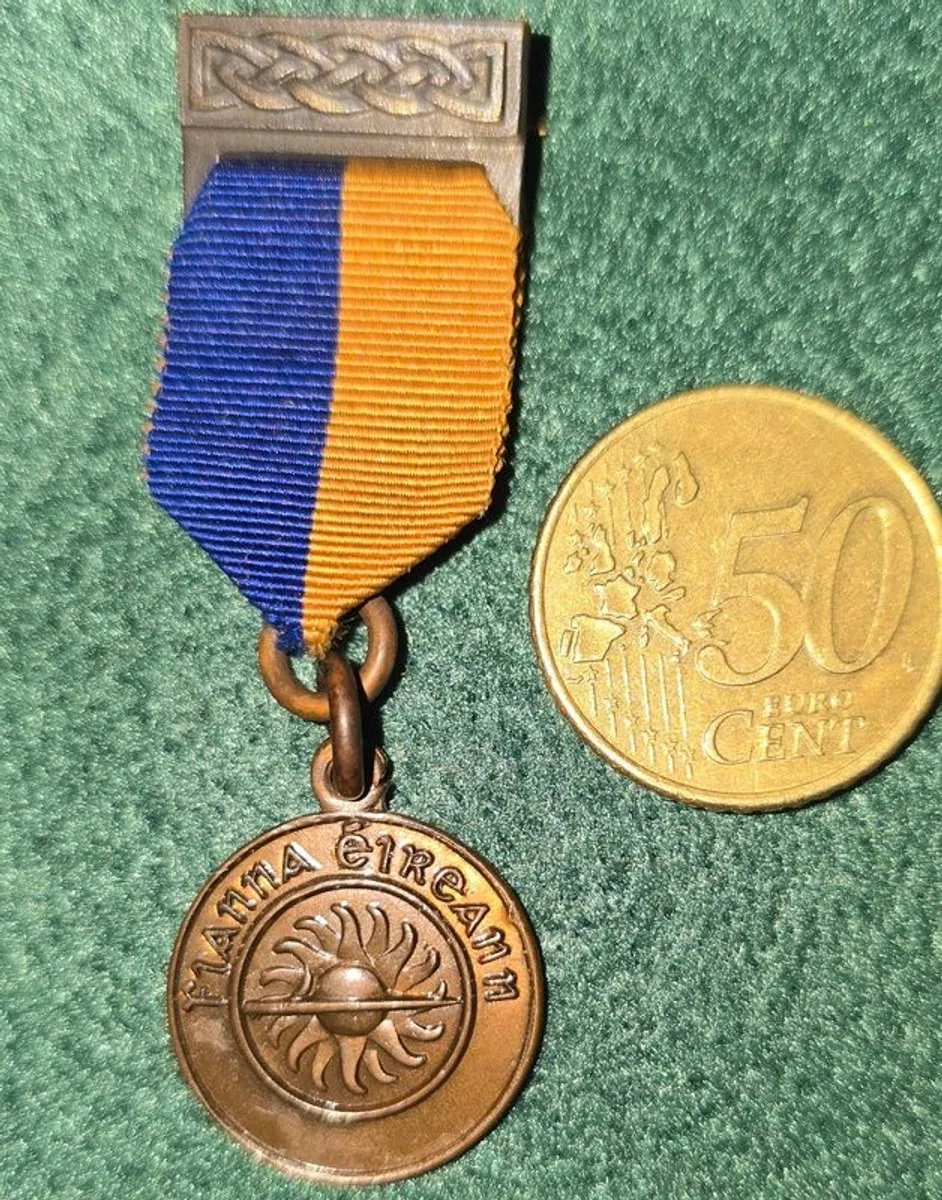 Original 1909-1959 Fianna Eireann Jubilee Medal - Image 1