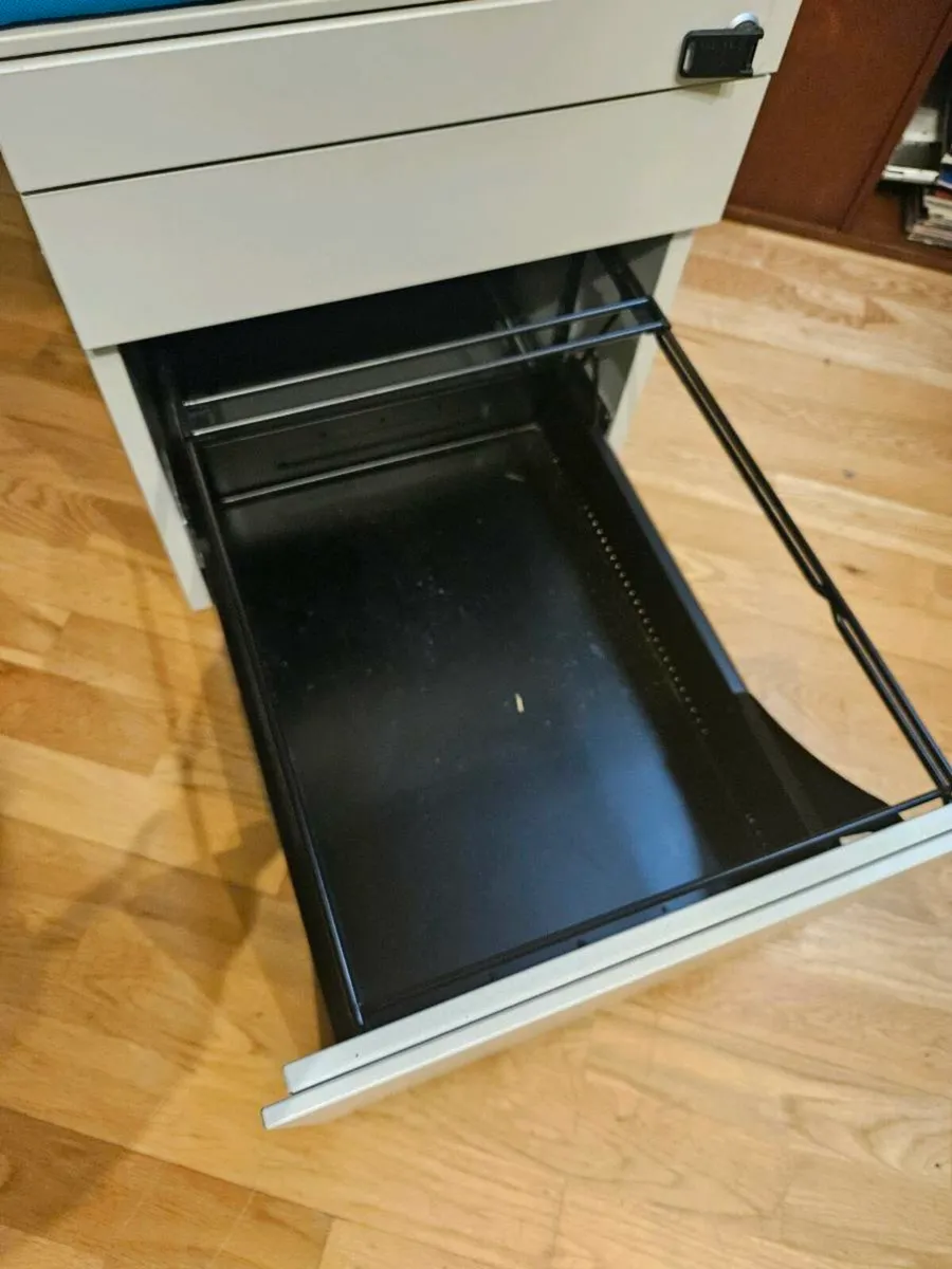 pedestal drawers - Image 2