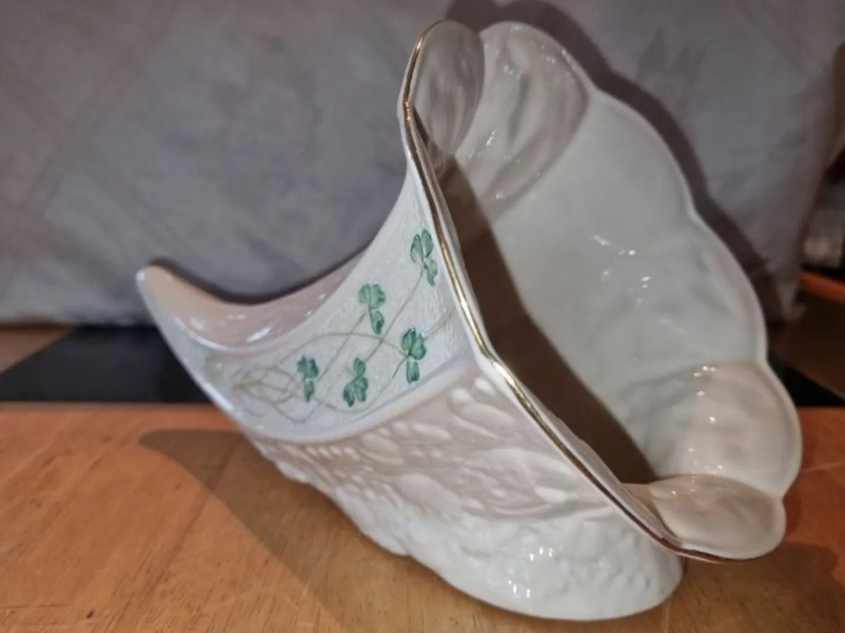 Belleek, Cornucopia Vase - Image 3