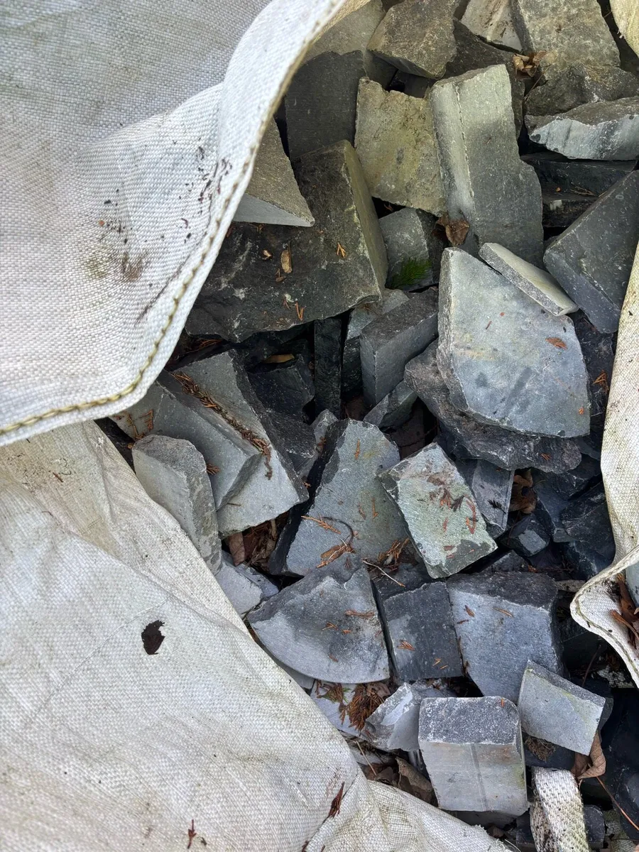 Kilkenny limestone for sale - suitable for walls - Image 3