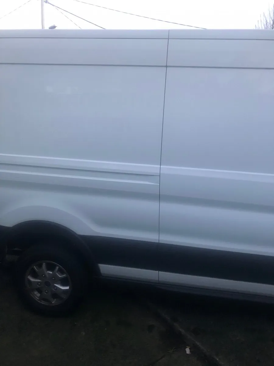 Ford Transit 2020 - Image 2