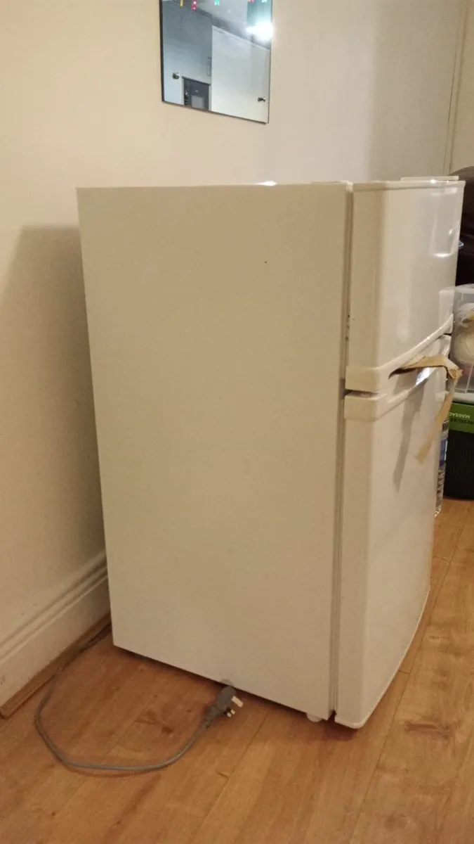 Fridge - Image 2