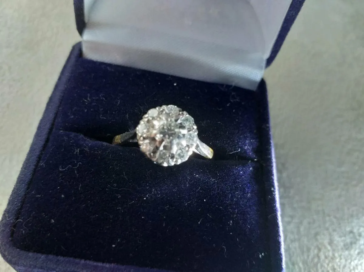 1970 Diamond Engagement ring. - Image 1