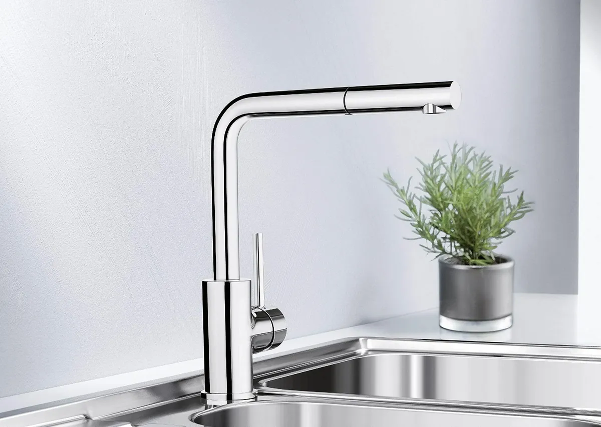 519810 Mila-S Kitchen Mixer Tap Chrome/Silver - Image 4