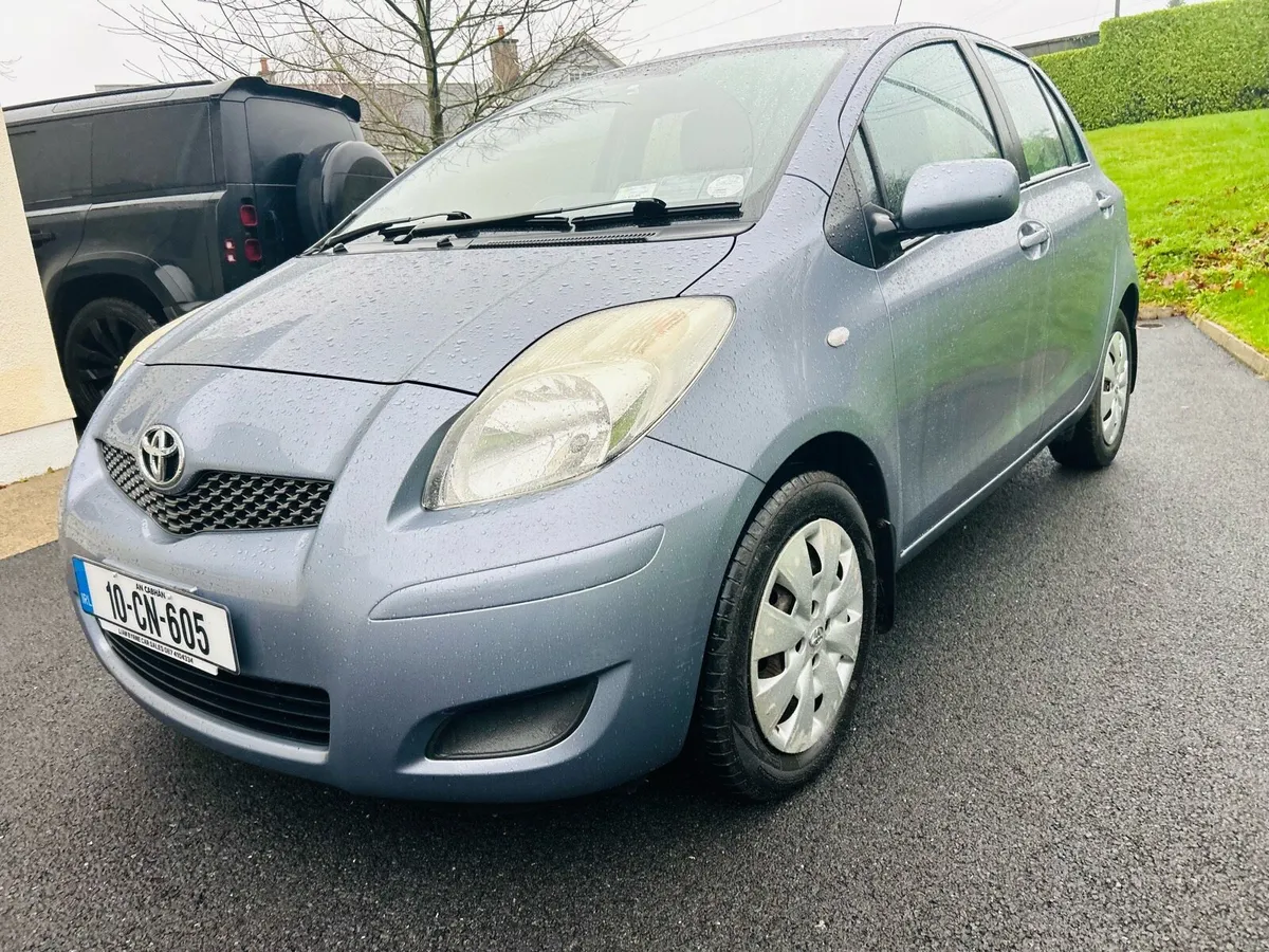 Toyota Yaris 1.0 litre Luna Low kms - Image 3