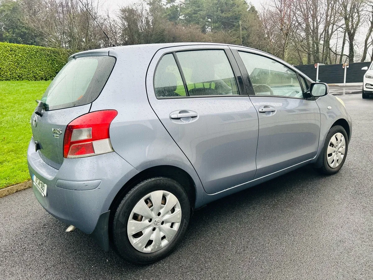 Toyota Yaris 1.0 litre Luna Low kms - Image 4
