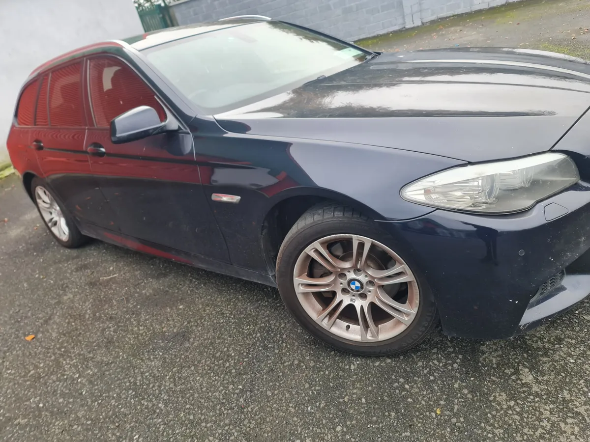2011 BMW F11 F10 520D MSPORT N47D20C BREAKING - Image 4