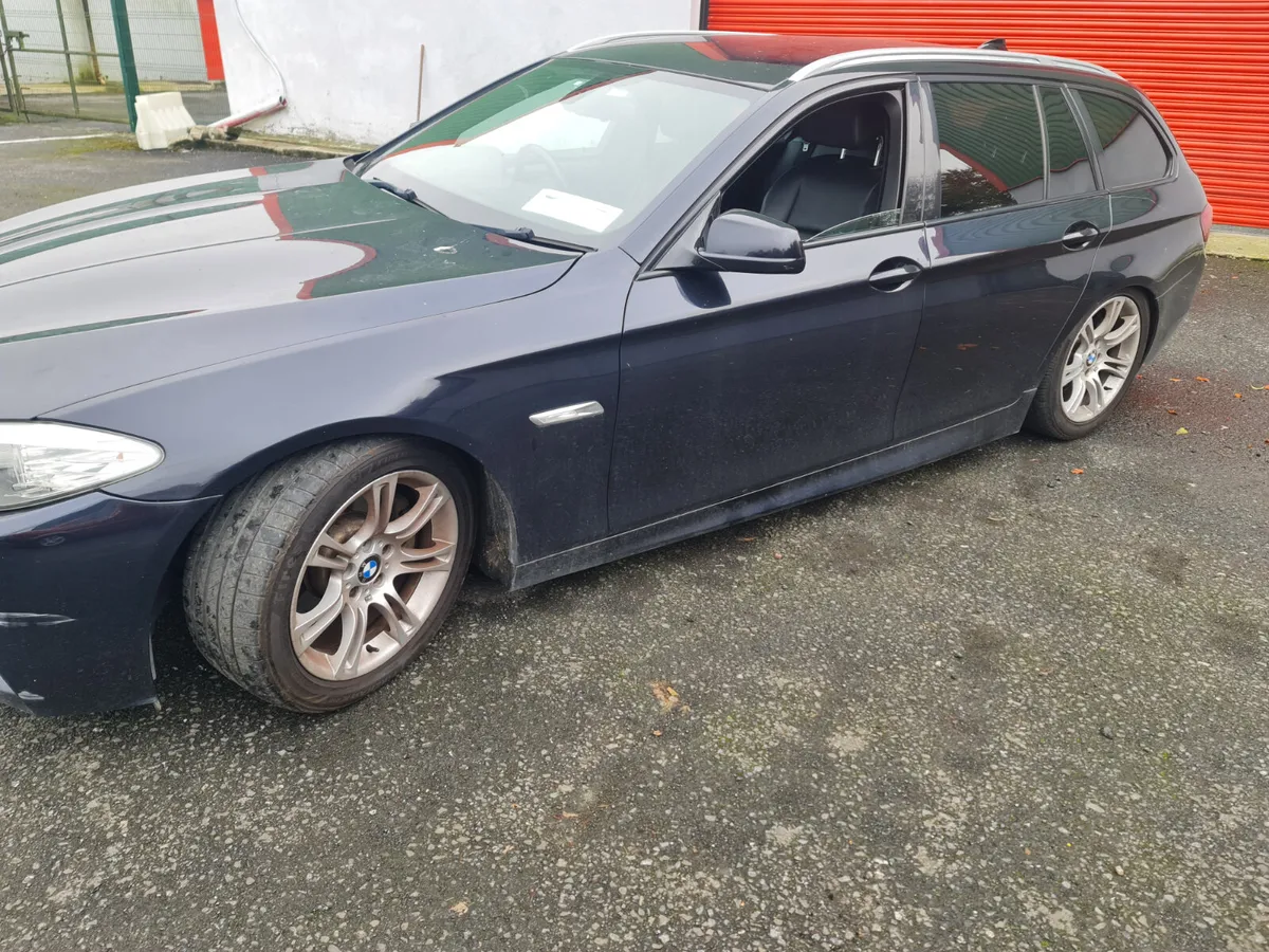 2011 BMW F11 F10 520D MSPORT N47D20C BREAKING - Image 3