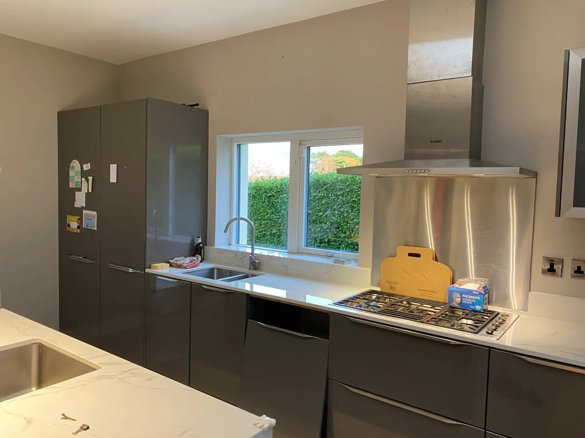 Kitchen units - Image 3
