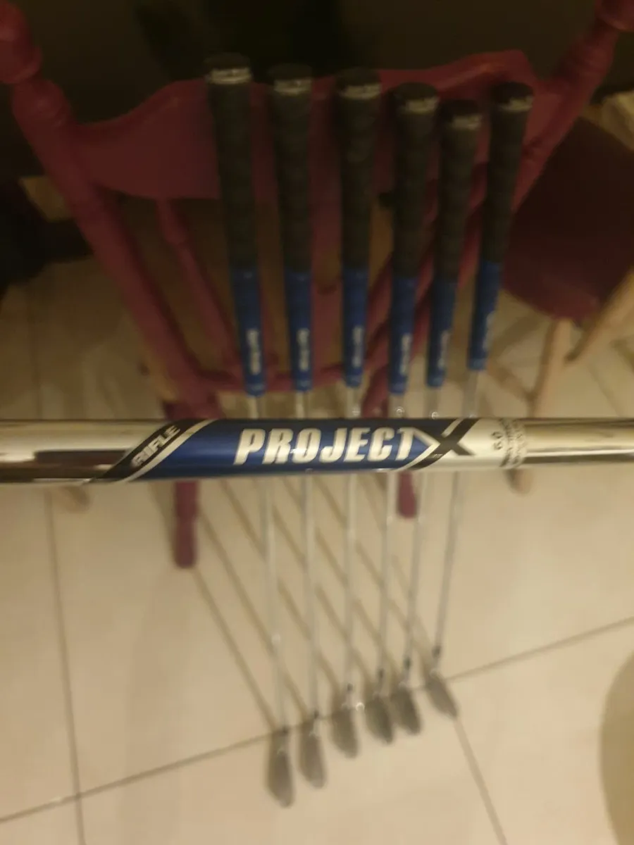 Titleist AP2 714 irons (4 -PW) - Image 2