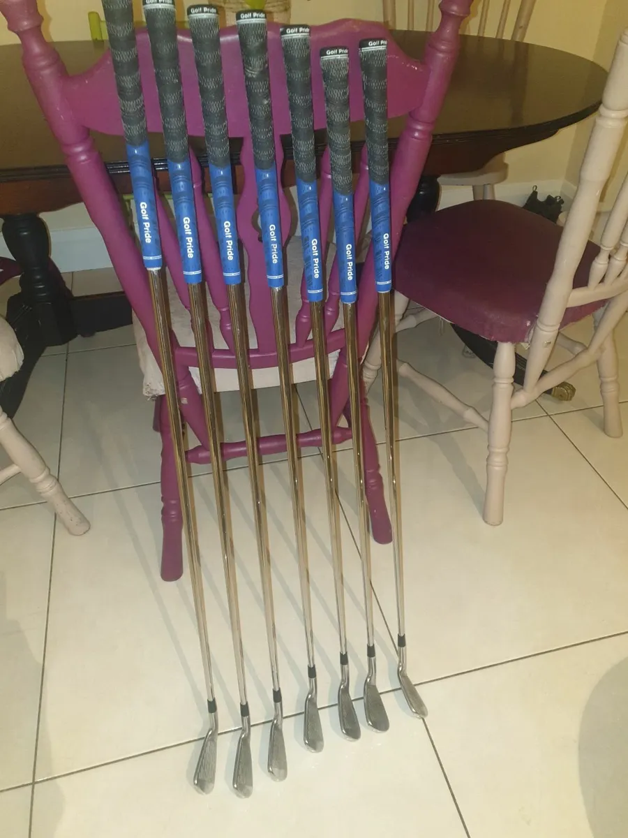 Titleist AP2 714 irons (4 -PW) - Image 4