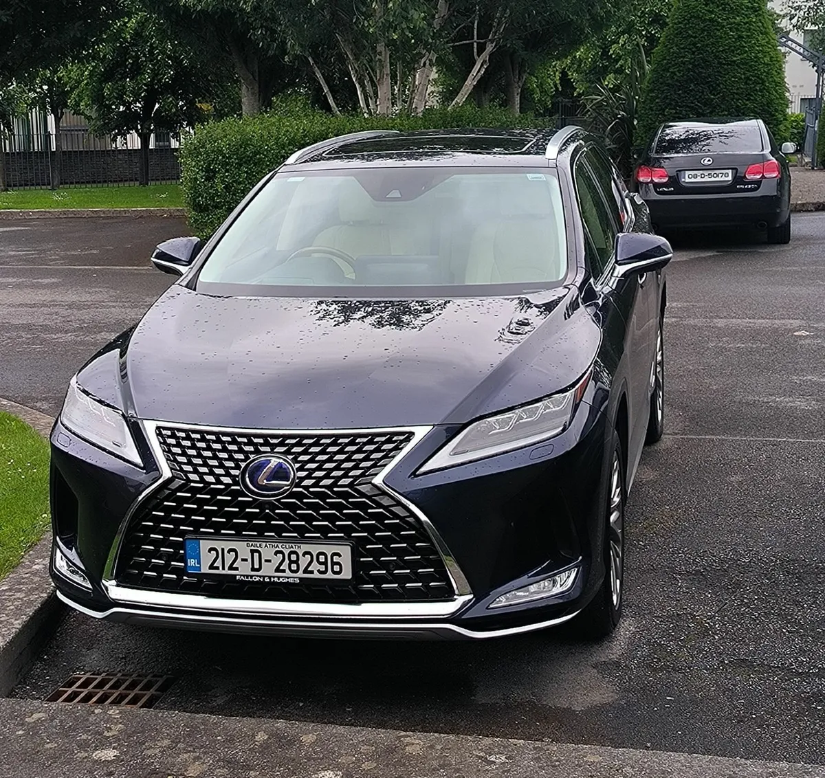Lexus RX 450h L top spec 7 seater - Image 2