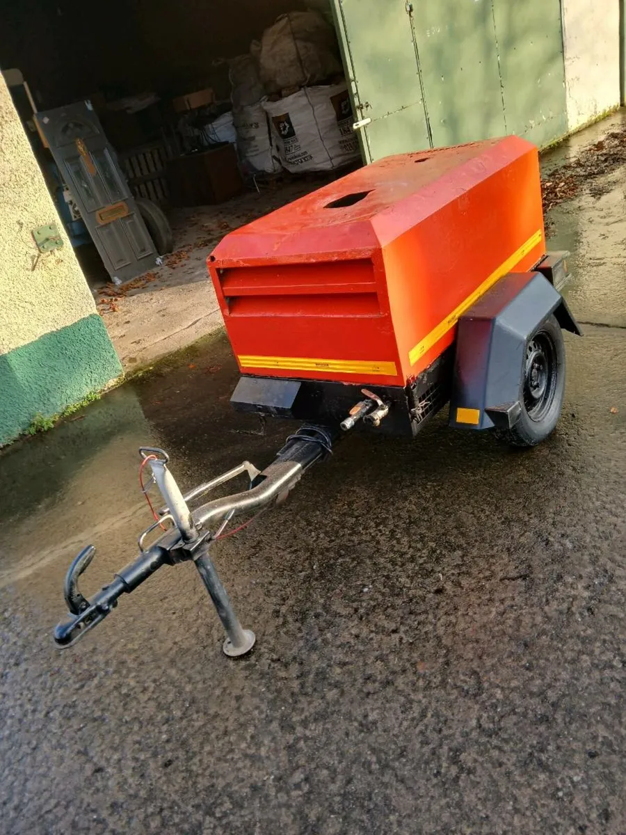 Air road compressor - Image 1