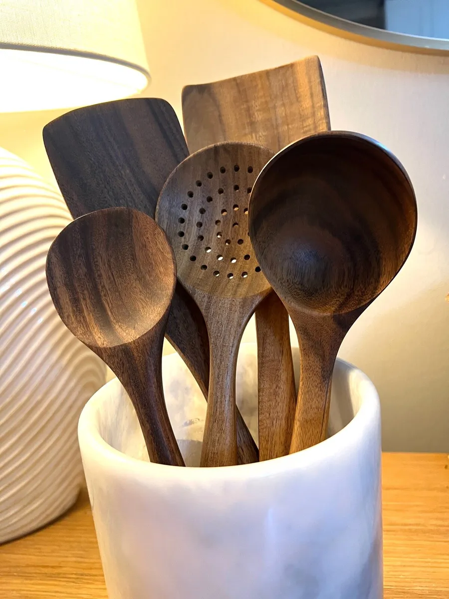 5 Wooden spoons - Image 1