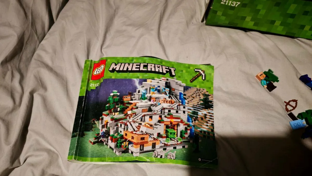Lego Minecraft - Image 2