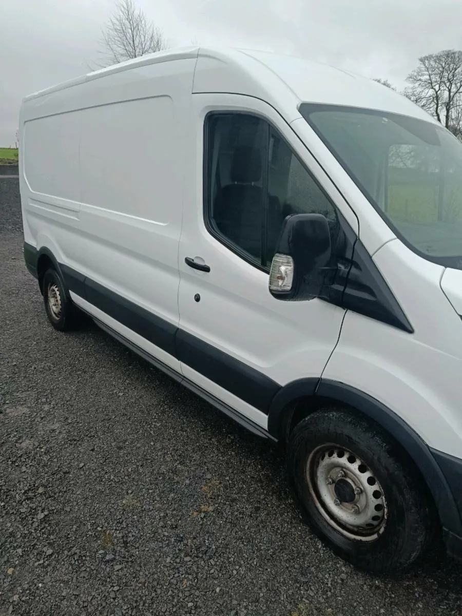 Van 151 Ford Transit - Image 3