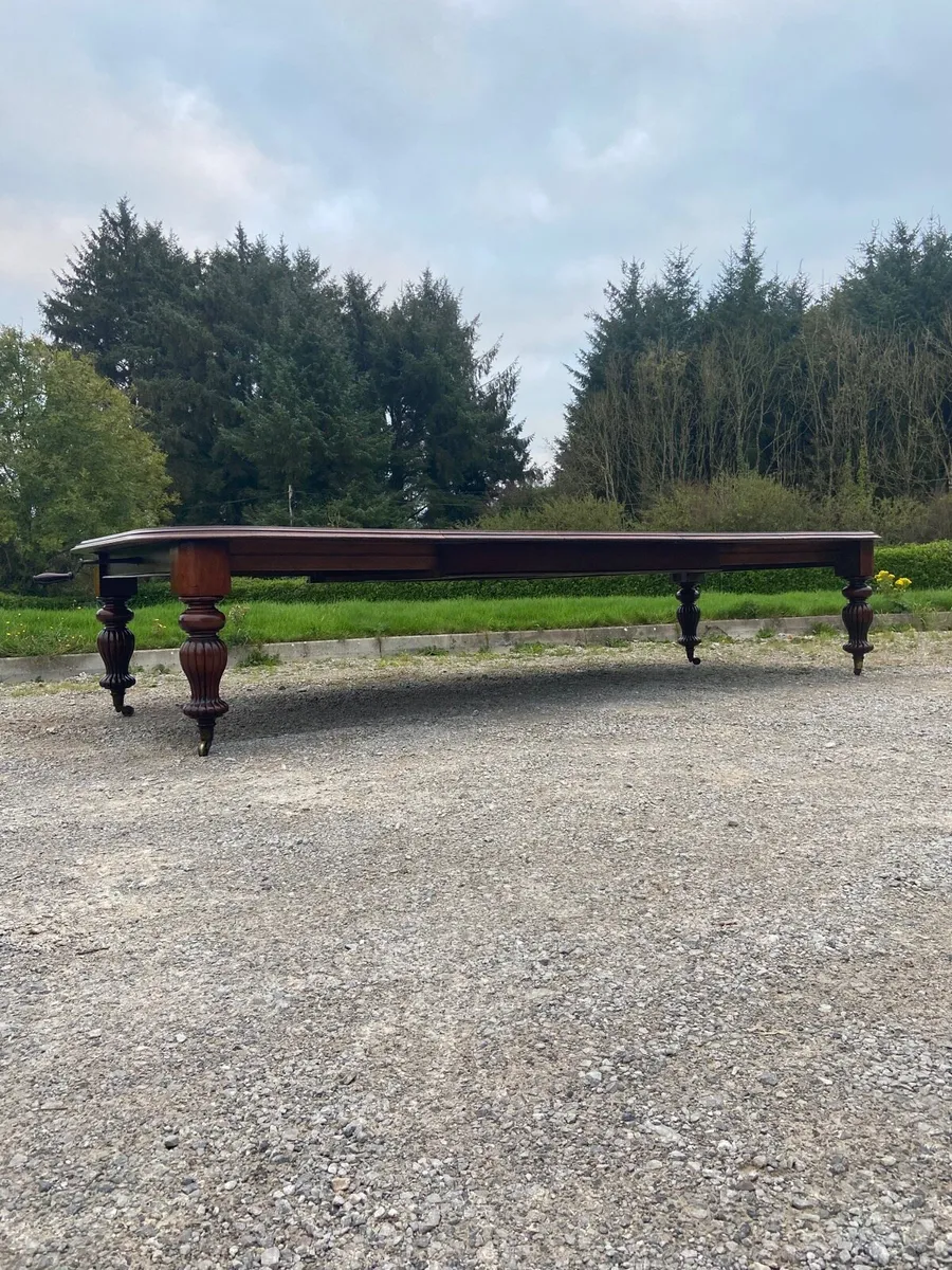 William IV sixteen seater dining table - Image 2