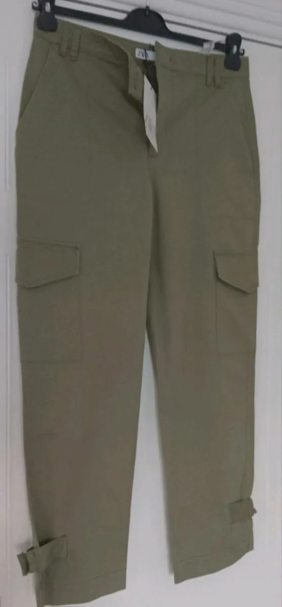 Ladies Jeans NEW - Image 1