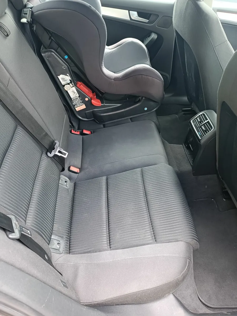 Audi A4 2009 - Image 3