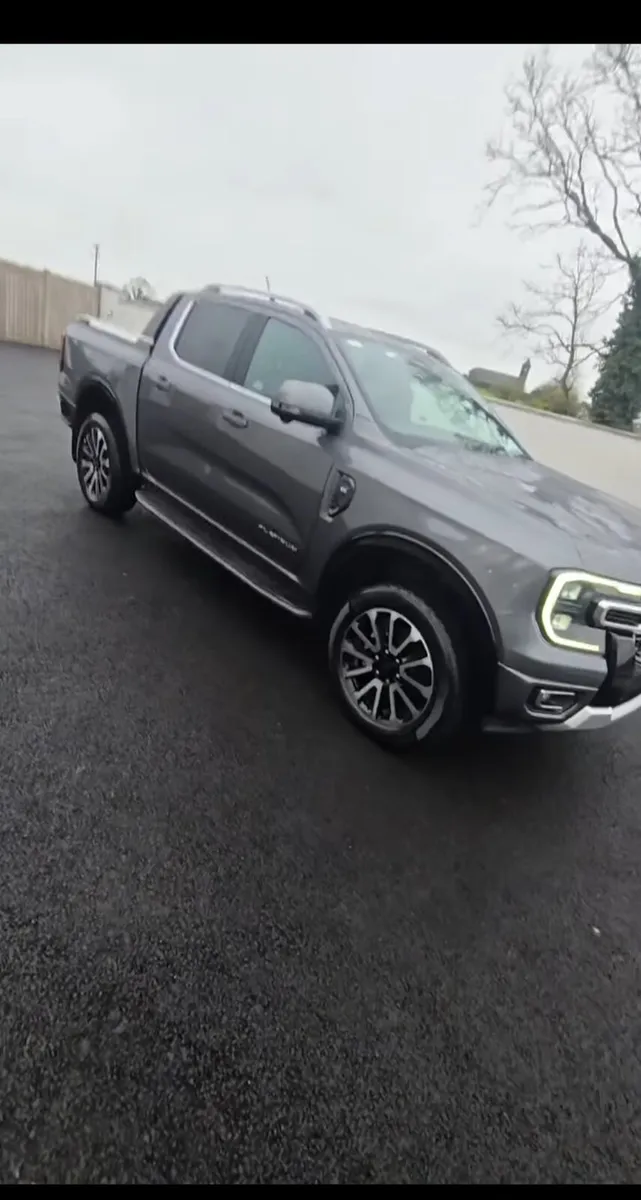2025 Ford Ranger Platinum 3.0TD V6 - Image 1