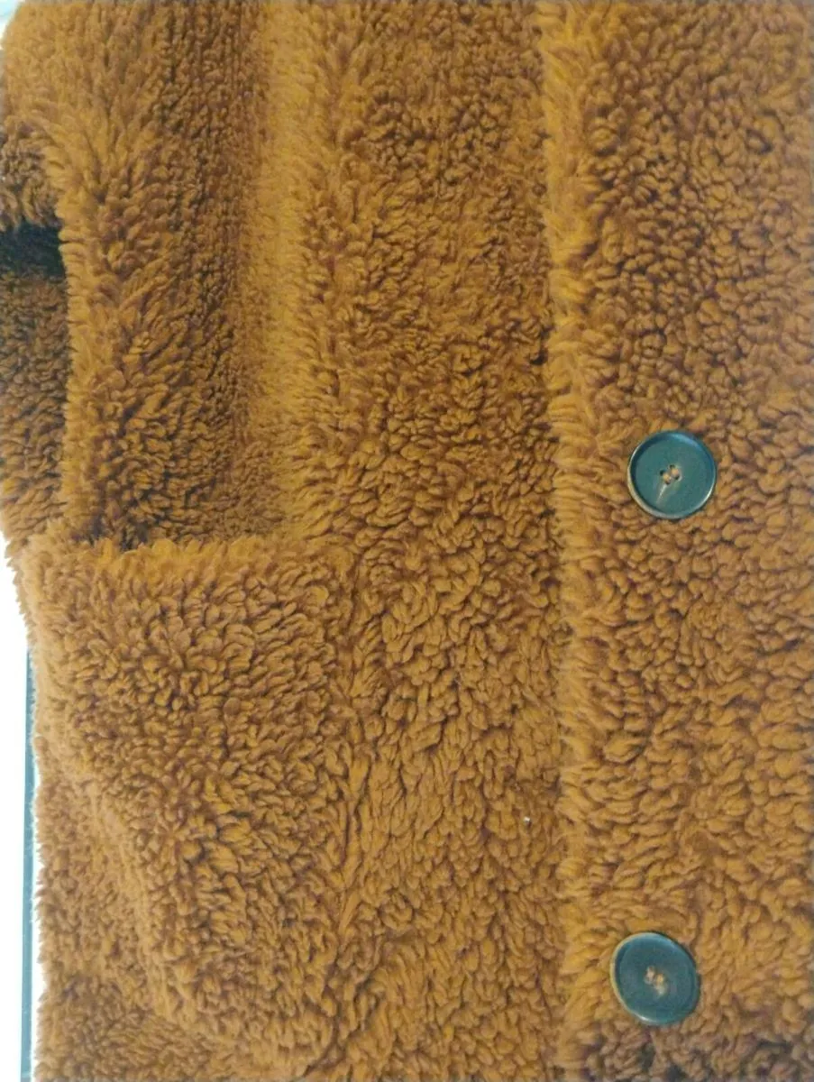 Brand new faux fur Zara coat, chestnut brown - Image 4