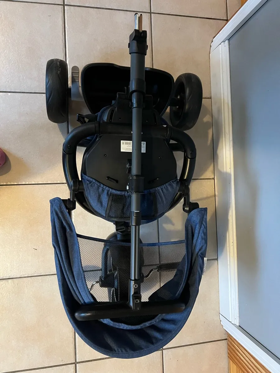 Q-Play folding trike - Image 4