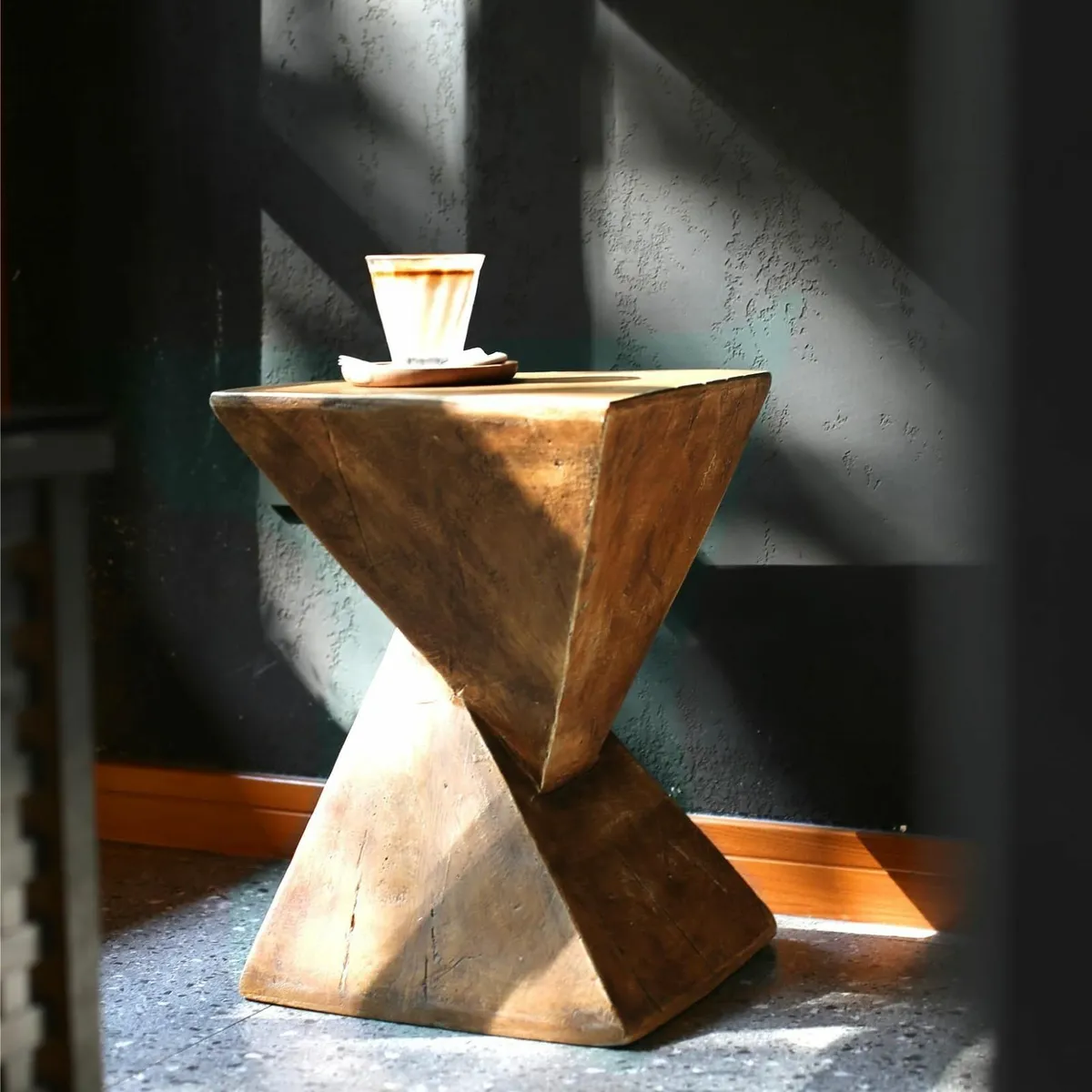 Concrete Art Side Table Lightweight: Modern - Image 1