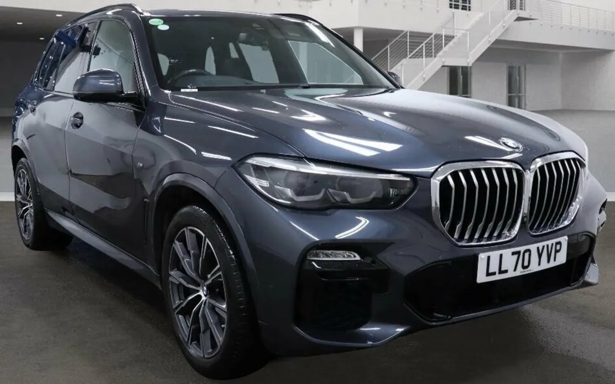 3.0 30d MHT M Sport SUV 5dr Diesel Hybrid Auto xDr - Image 1