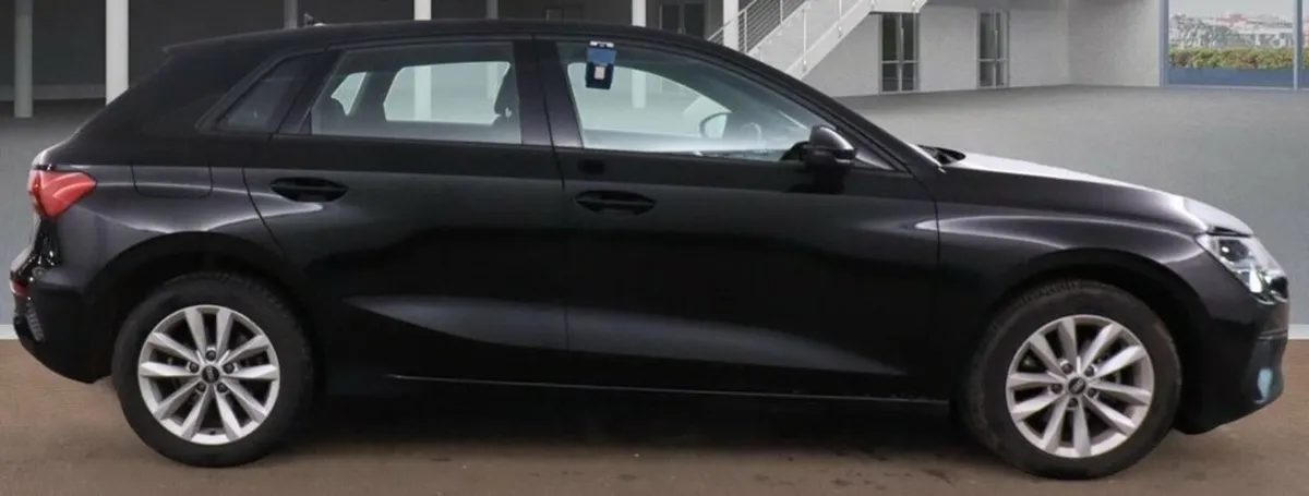 2.0 TDI 35 Technik Sportback 5dr Diesel S Tronic E - Image 3