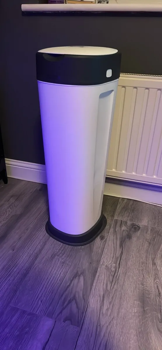 Tommee Tippee XL nappy bin & refill roll