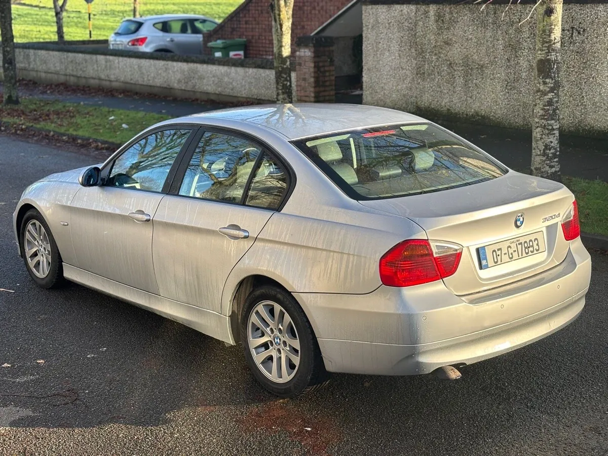 BMW 320d 1 OWNER AUTOMATIC NCT 9/26 TAX 4/26 MINT - Image 4