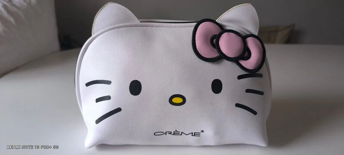 Hello Kitty Bundle - Image 4