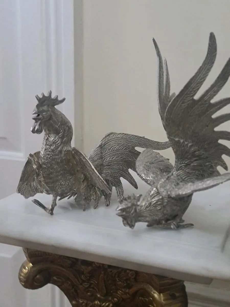 Antique silver roosters POSTAGE AVAILABLE - Image 2